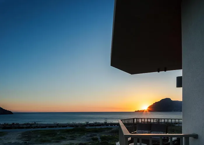 Ririka Beach Living, New Feel-At-Home Luxury Suites