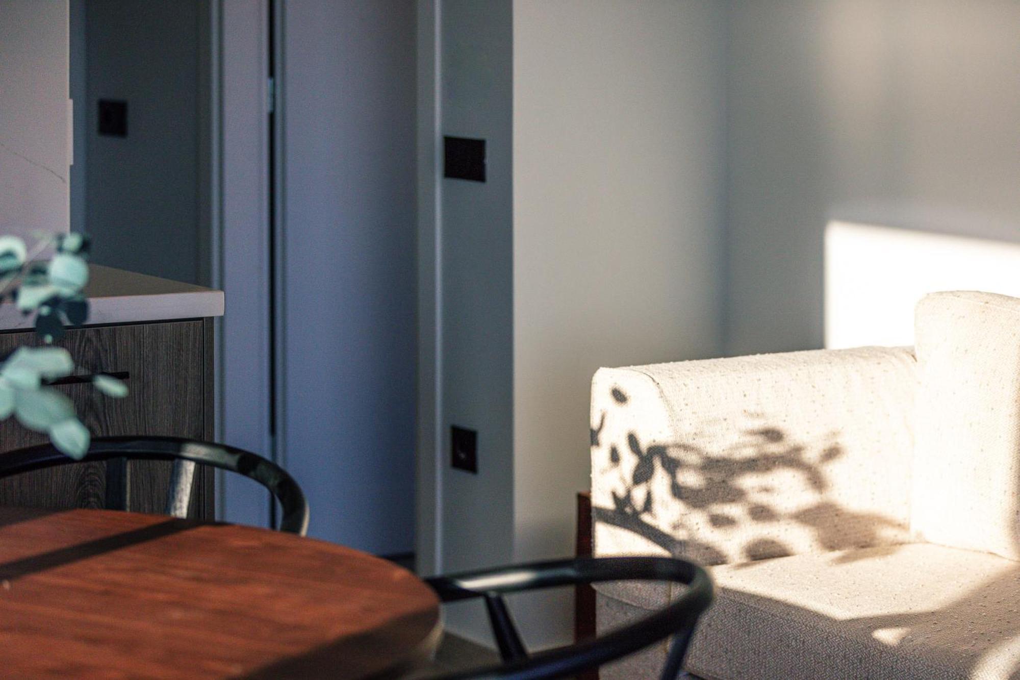 Ririka Living, New Feel-at-home Luxury Apartment