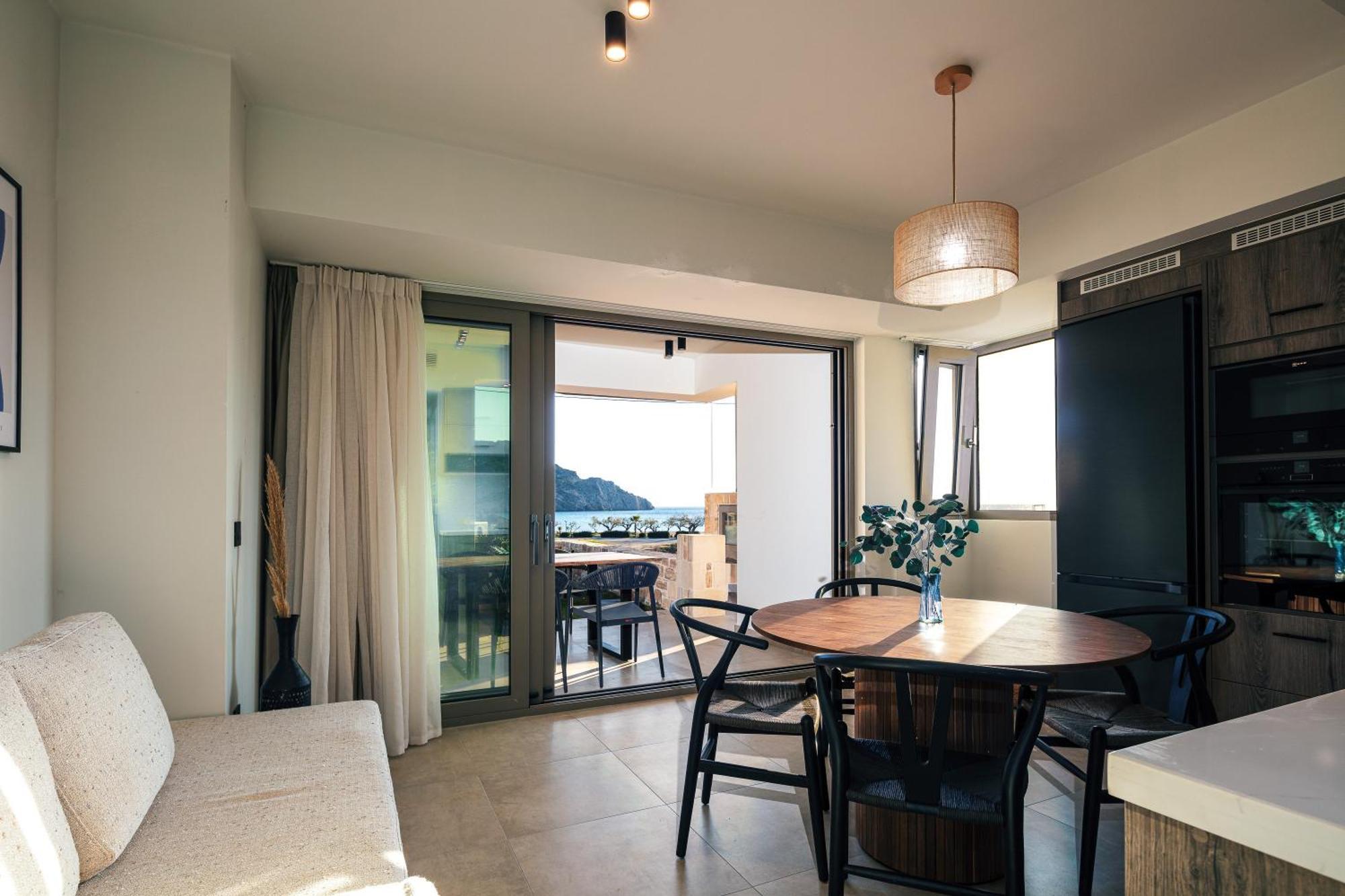 Ririka Living, New Feel-at-home Luxury Apartament Plakias